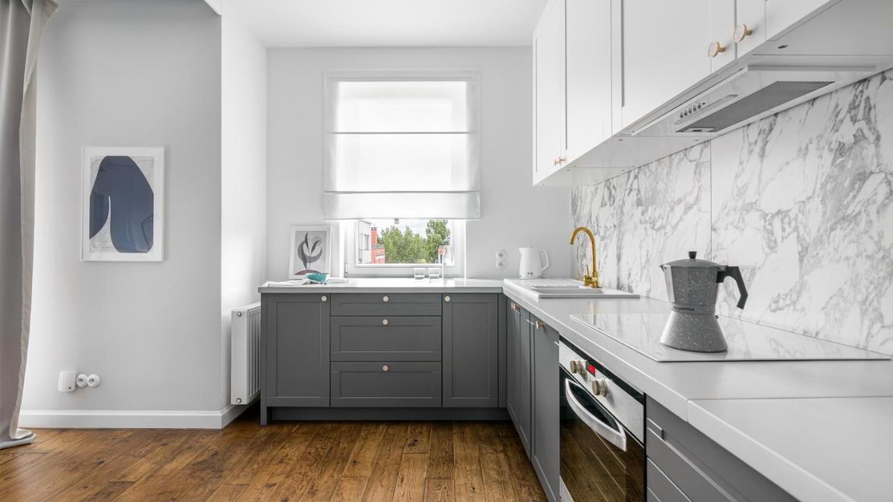 Comfy Apartments - Lastadia Lux Gdansk Luaran gambar